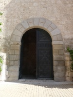 Puerta en el lateral sur de la Catedral de Santa María Magdalena